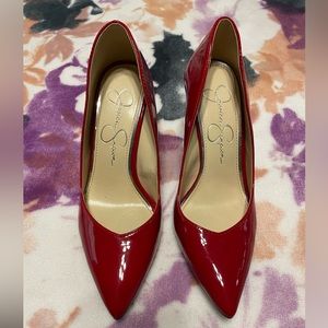 Jessica Simpson size 6 red pumps
